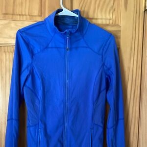 Kirkland Signature Size S Jacket Blue, zip front, thumbhole sleeves